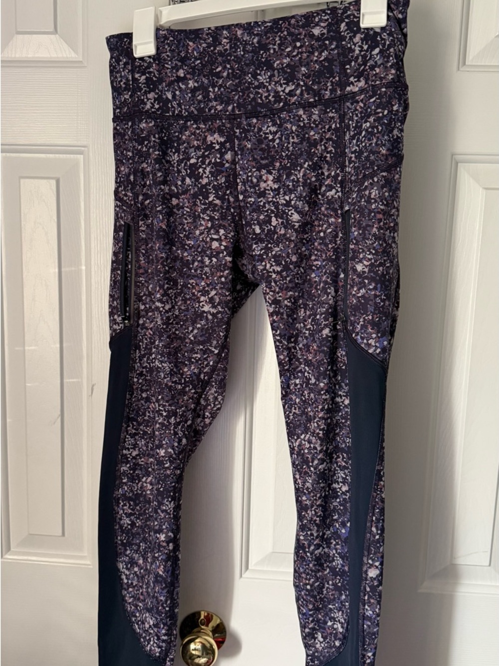 Athleta Rainier Printed Mesh leggings in Black, Blue‎ & Pink Speckle